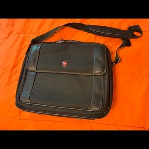 Swiss - Messenger Bag